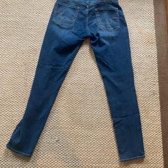 Signature by Levi Strauss & Co. Gold Label Women's Pull-on Skinny Jeans - Picture 4 of 5